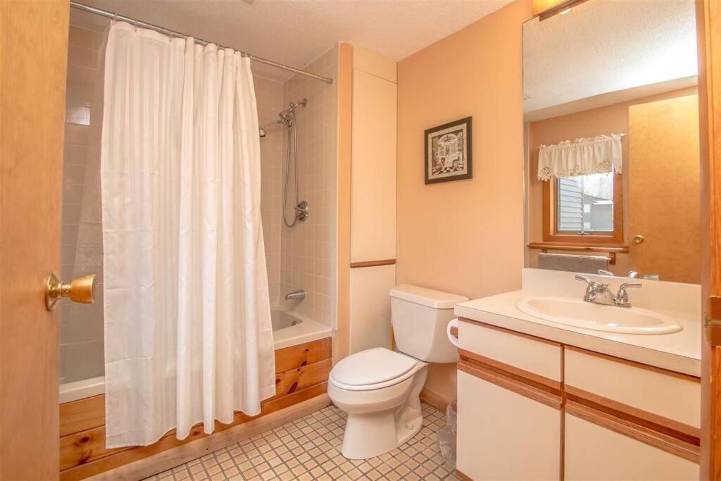 Relaxing Riverside Retreat - Storyland, Attitash, North Conway Apartment Бартлет Екстериор снимка